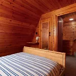 Clarkson Street 4*