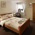 Aparthotel Clarkson Street 4*