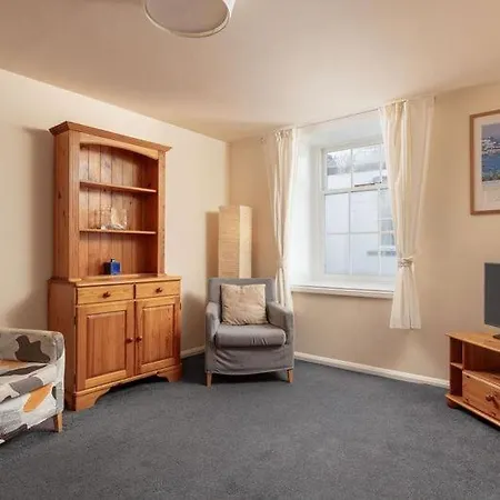 Discovery Aparthotel Whitby