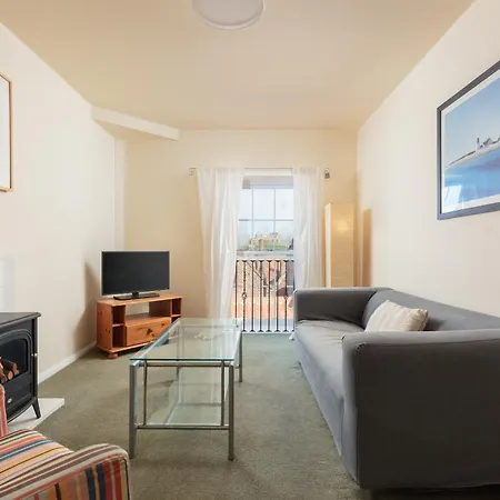 Clarkson Street Apartments 4*