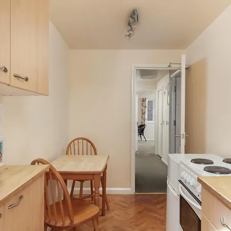 מלון דירות Clarkson Street 4*