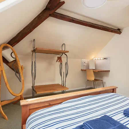 Aparthotel Discovery