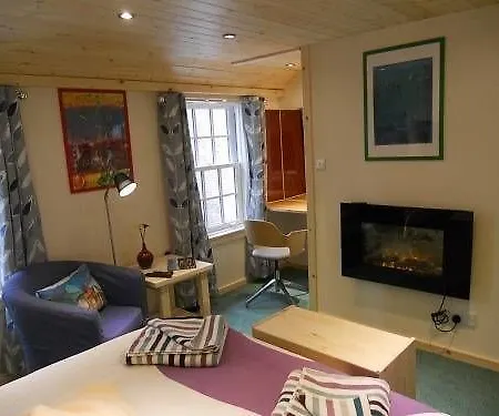 Clarkson Street 4* Whitby