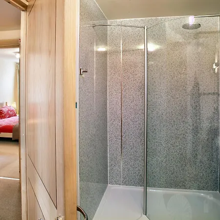 Aparthotel Discovery