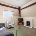 Apart Otel Clarkson Street