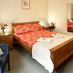 Clarkson Street Apart Otel Whitby