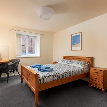 Discovery アパートホテル ウィットビー