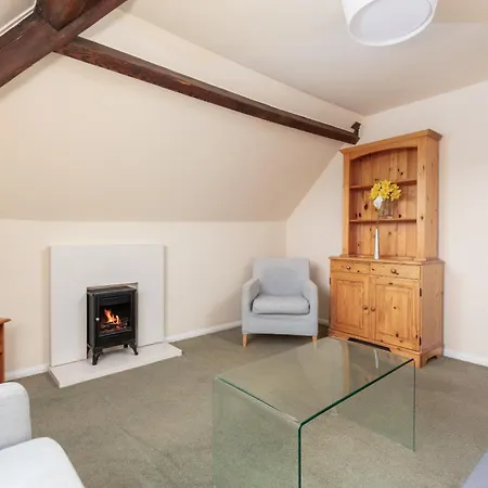 アパートホテル Discovery ウィットビー